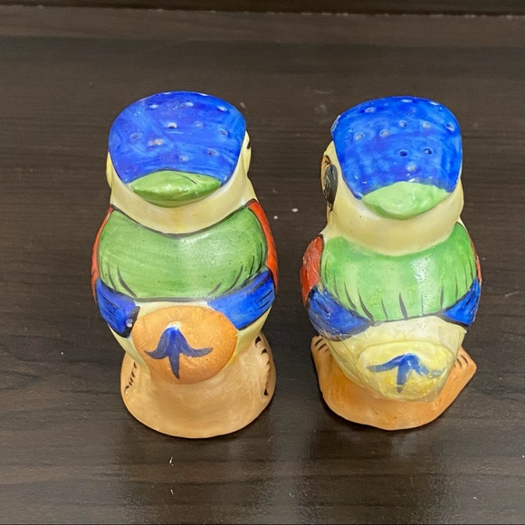 Vintage Toucan Bird Ceramic Salt & Pepper Shaker Set - Picture 3 of 13